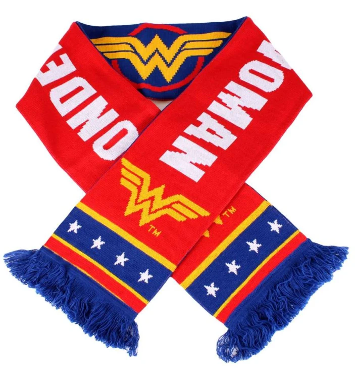 szalik-Wonder-Woman-2.jpg