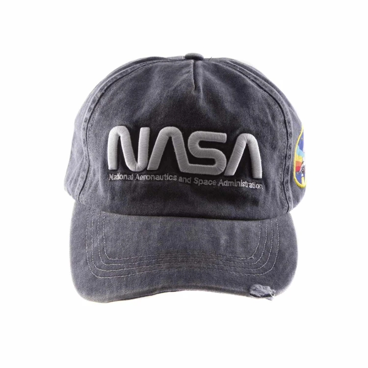 czapka-bejsbolowka-NASA-1.jpg