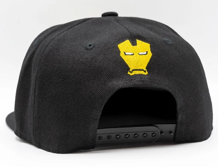 czapka-snapback-Iron-Man-Stark-Industries-Marvel-2.jpg