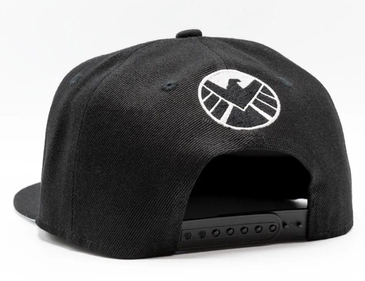 czapka-snapback-SHIELD-Marvel-2.jpg