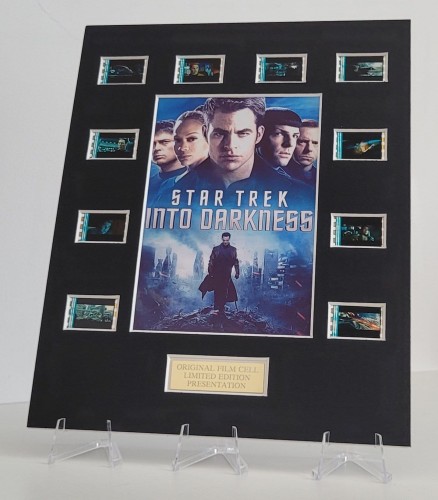 ramka-z-kliszami-filmowymi-Star-Trek-into-darkness-1.jpg