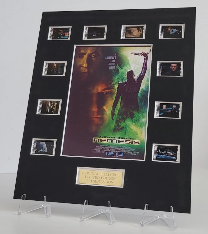 ramka-z-kliszami-filmowymi-Star-Trek-Nemesis-3.jpg