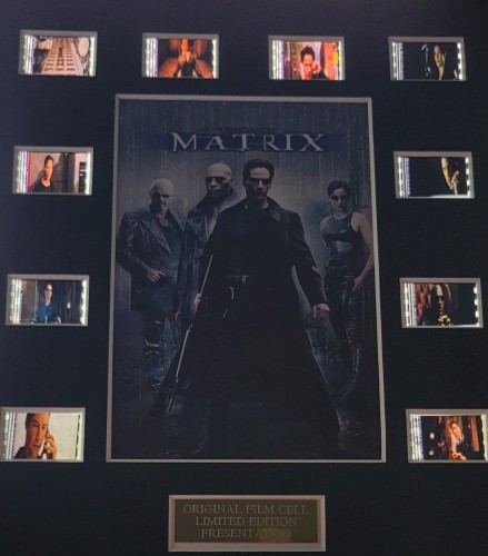 ramka-z-kliszami-filmowymi-Matrix-1.jpg