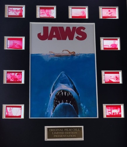 ramka-z-kliszami-filmowymi-Szczeki-Jaws-1.jpg